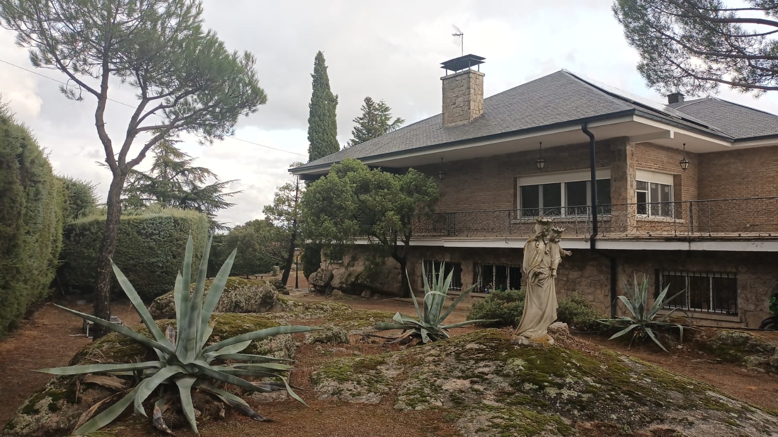 Centro de Protección Internacional VALPONASCA  (Galapagar – Madrid)